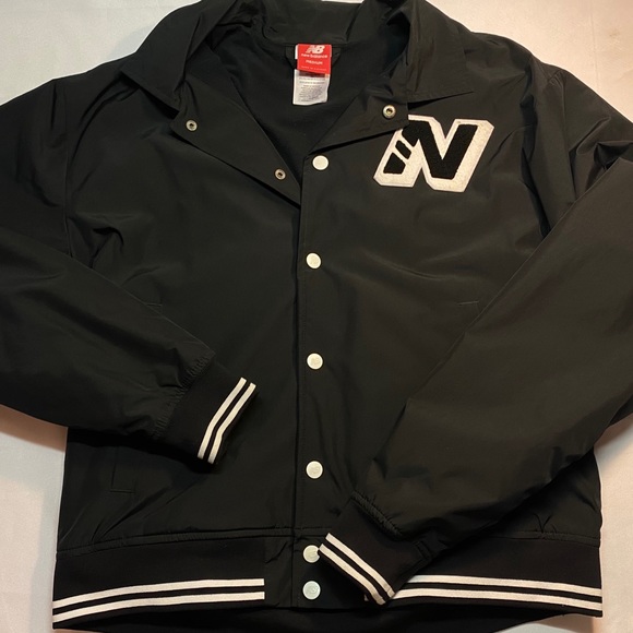 new balance bomber jacket